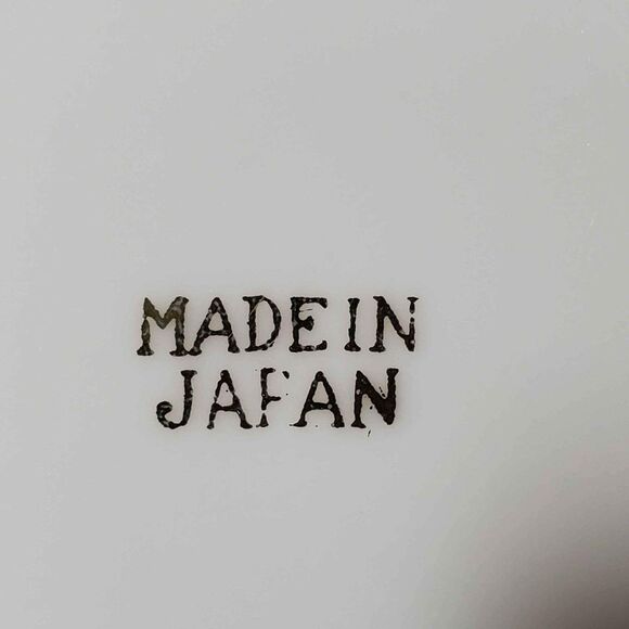 Chintz Teacup and Saucer 3 Footed Pink Flowers Vintage - Picture 8 of 10